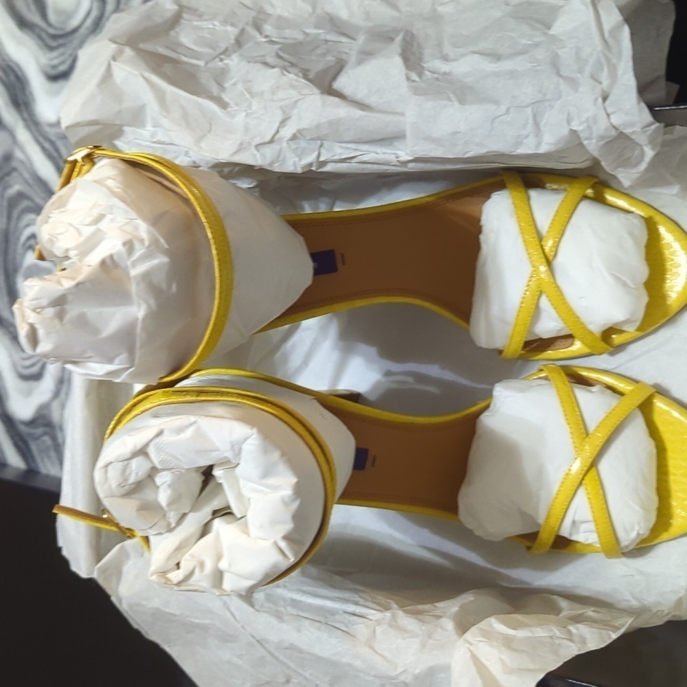 Ralph Lauren Purple Label ARDELISA-SN-HES canry yellow Women's Heels. Size 40B. - Picture 8 of 14